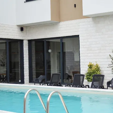 Pool Resort- Lena- 3 Διαμέρισμα *