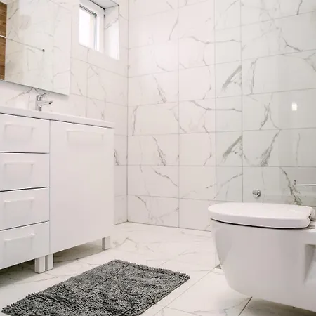 Διαμέρισμα Pool Resort- Lena- 3 *