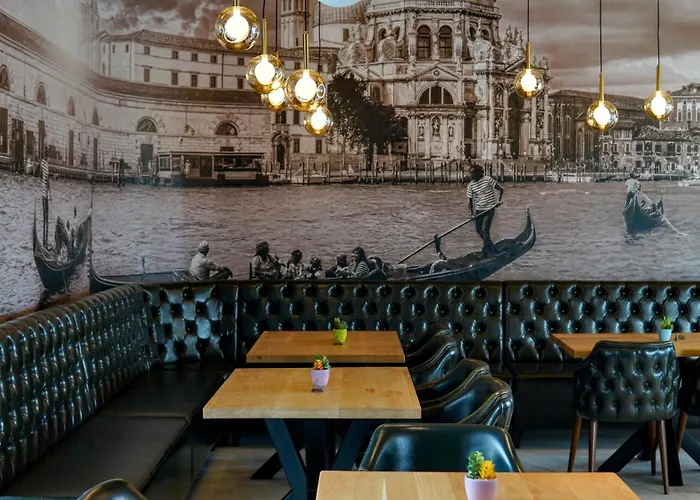 Pool Resort- Lena- 3 *